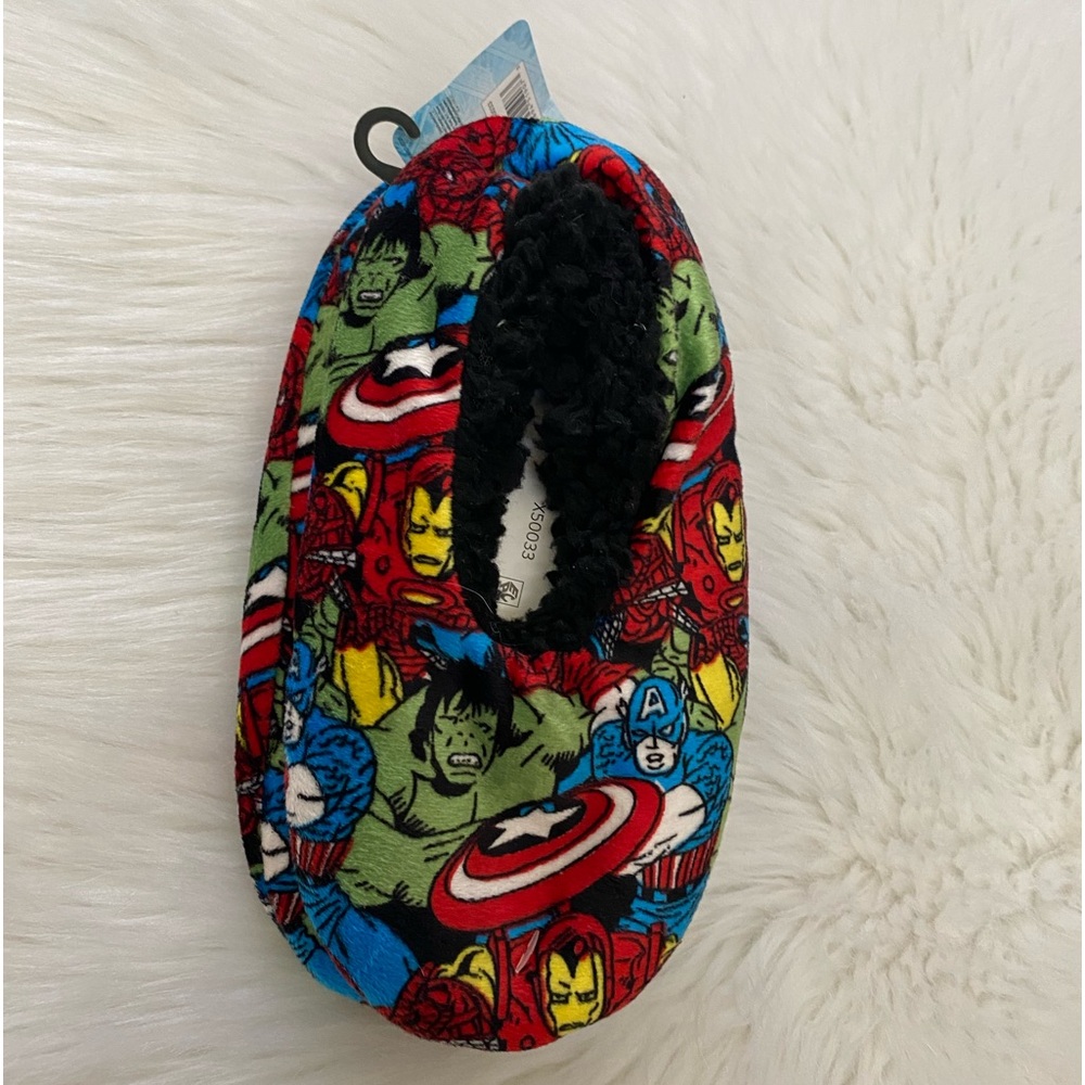 NEW wTag-Marvel Slippers Sz XS (5)